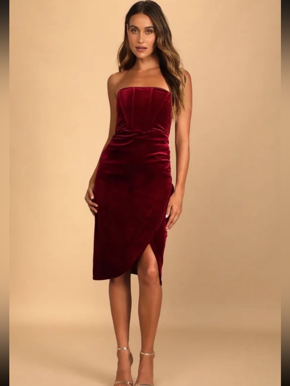 Lulus Strapless Velvet Midi Dress in Wine